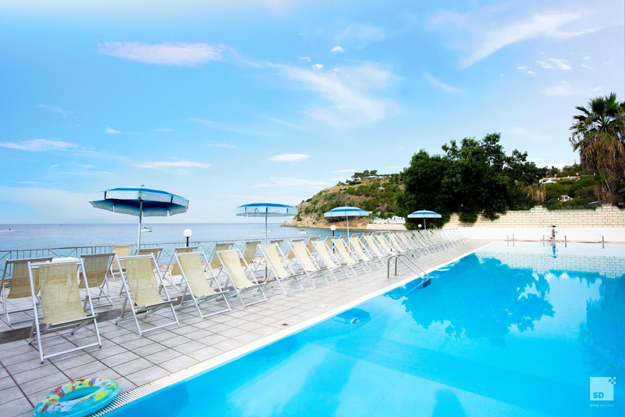 Villaggio Baia D'ercole Vakantiepark Capo Vaticano