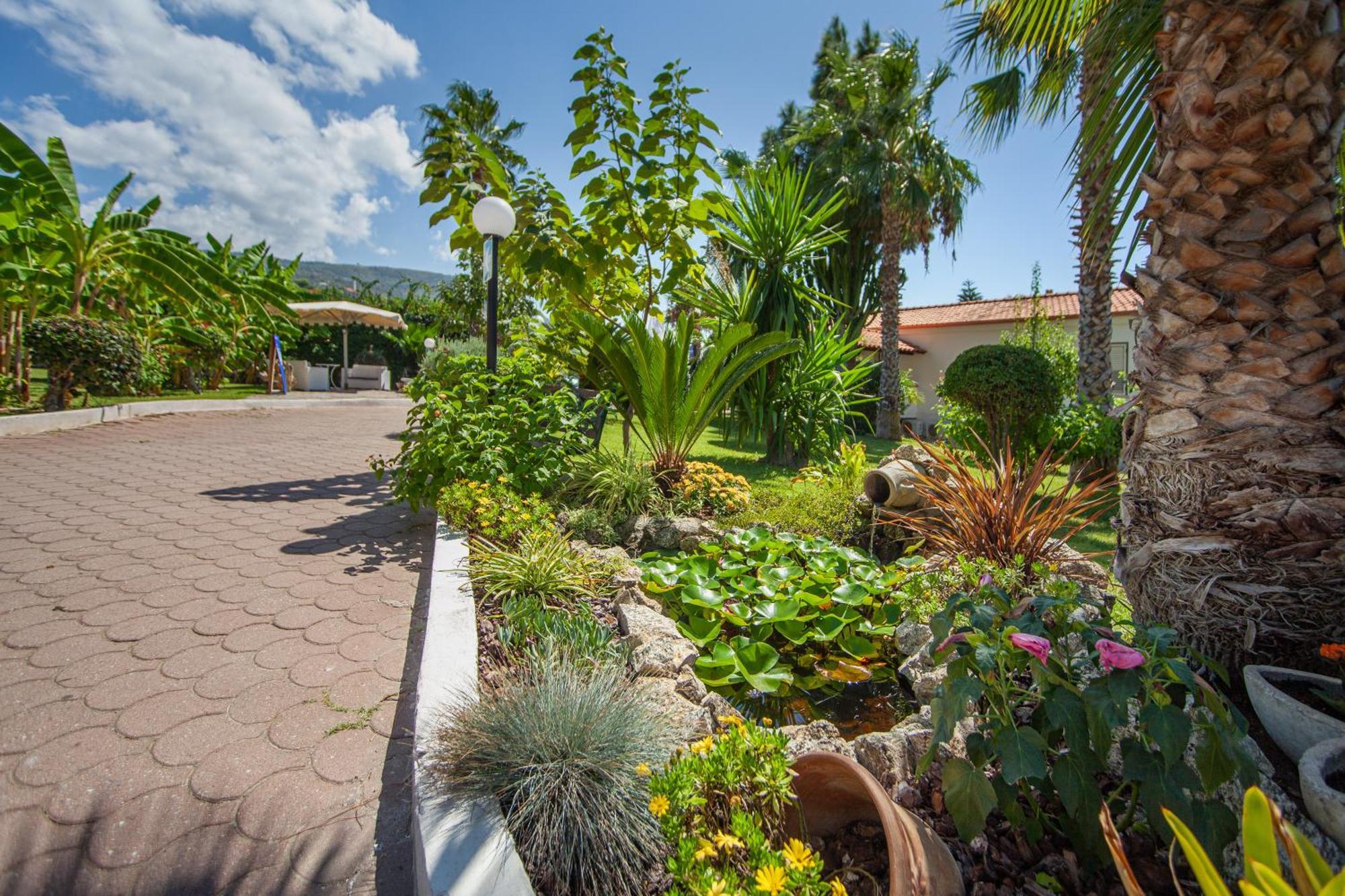 Holiday park Villaggio Baia D'ercole 4*